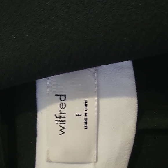 Aritzia Wilfred Chevalier Jacket in black - Picture 3 of 8